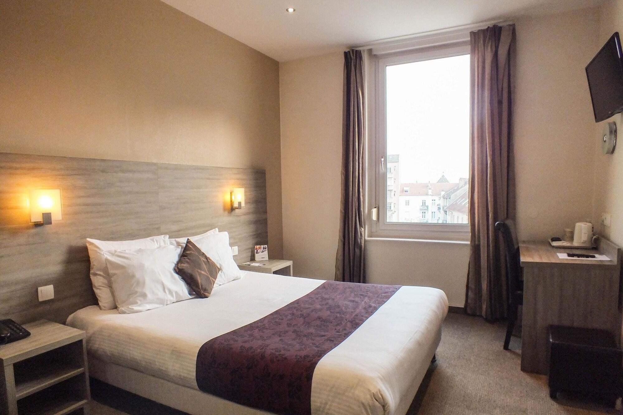 Hotel Cecil Metz Gare Экстерьер фото
